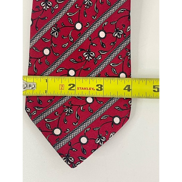 VAKKO Red Floral Silk Tie With White Accents Made In Italy - Picture 2 of 5